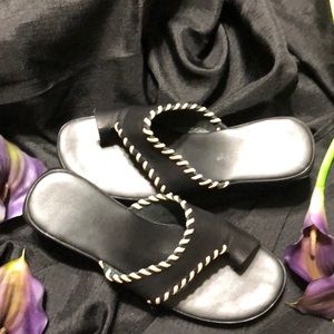 Big Toe Black Sandal